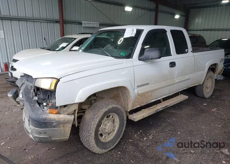 2004 Chevrolet Silverado 2500Hd Ls from USA, damaged, VIN 1GCHK29U74E238645